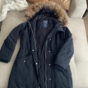 Gap cold control parka size small